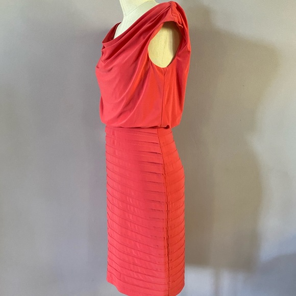 Adrianna Papell Coral Color fitted dress size 4 - Picture 2 of 7